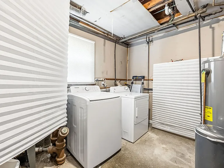 33 Mattocks Pl — Photo 21