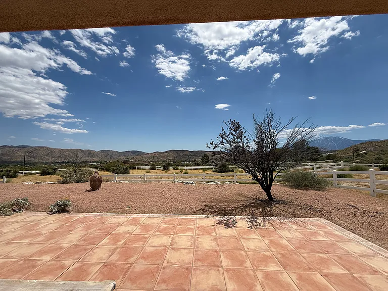 10745 Pinon Ave — Photo 36