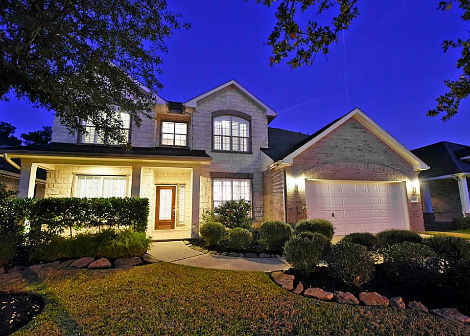 1st image of 15138 Blackburn Cove Ct