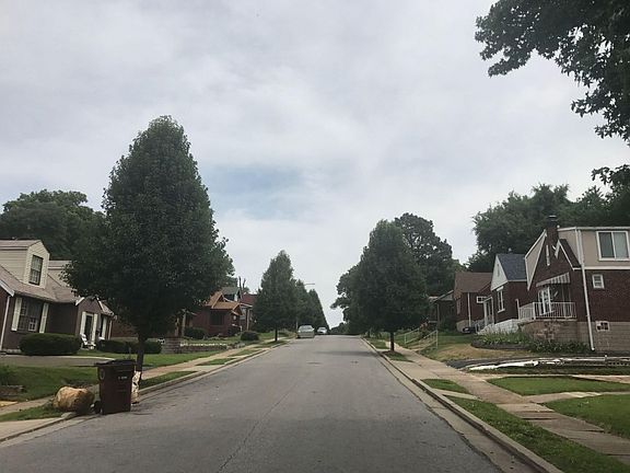 4th image of 3807 Oakridge Blvd