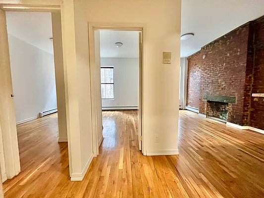 Rented by Vanderborgh Realty  | media 13