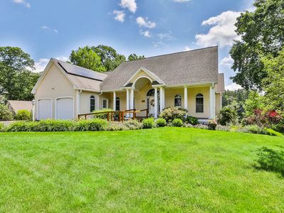 11 Dirt Road, Merrimack, NH, 03054