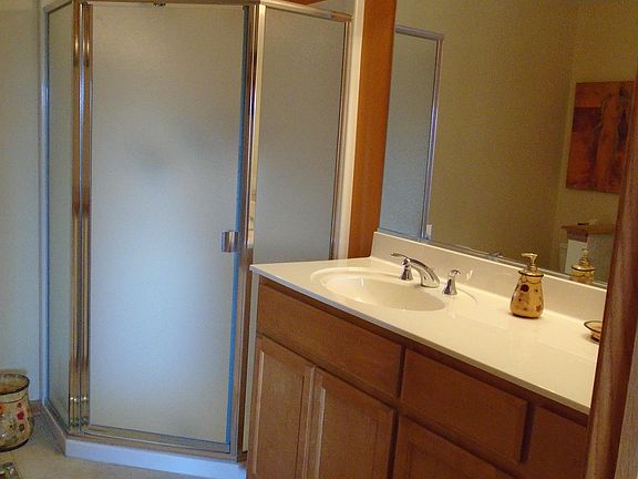 5 Master Bath