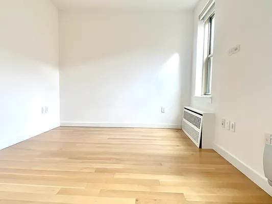 Rented by Corcoran | media 21