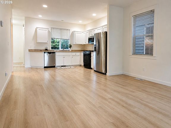 4th image of 20618 SW Rockport Ln