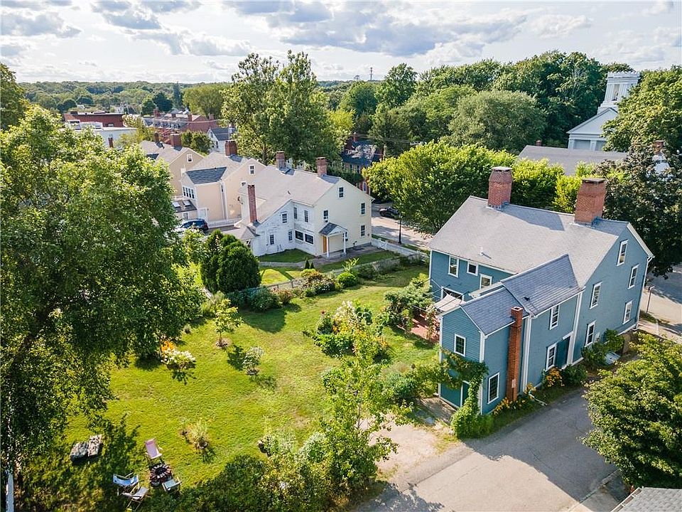 41 Main St, North Kingstown, RI 02852 Zillow