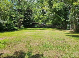 198 Fayetteville St #83, Asheville, NC 28806