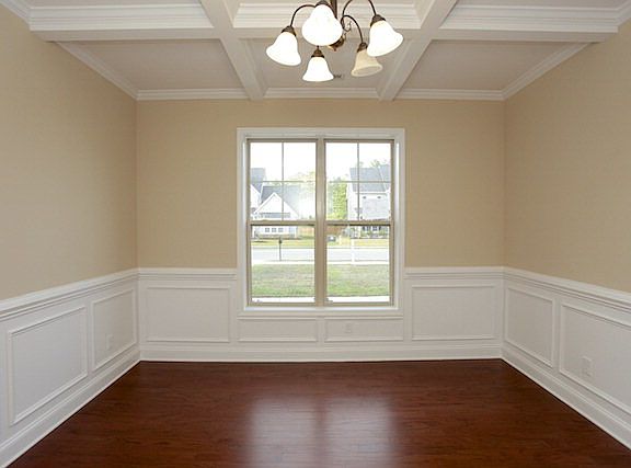 3rd image of 601 Savannah Dr