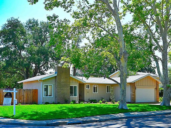 5th image of 304 Boca Raton Ct