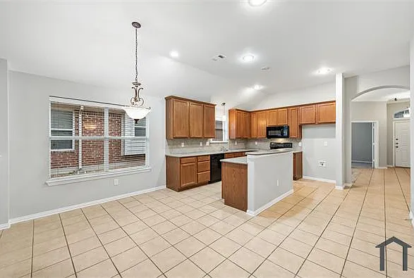 2109 Michelle Creek Dr — Photo 14