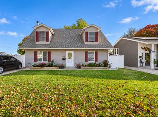 308 Ann St, West Chicago, IL 60185