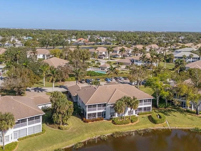 8251 Grand Palm Dr #3 — Photo 30