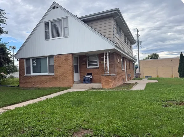 7714 W Potomac Ave, Milwaukee, WI 53222