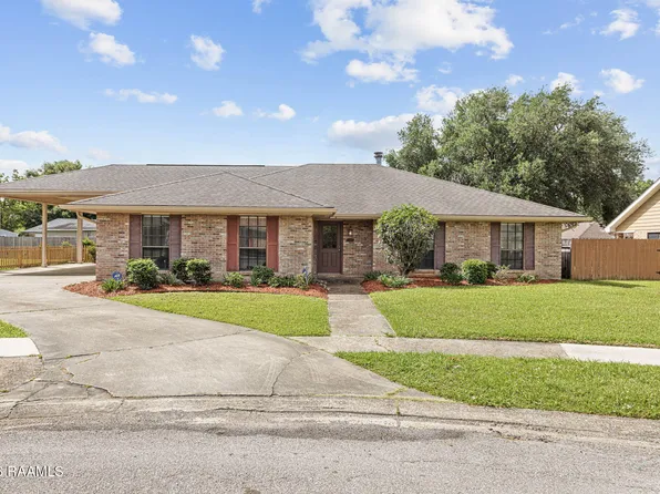 104 Providence Ct, Lafayette, LA 70506