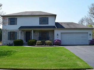 8263 Deerpointe Dr, Toledo, OH 43617