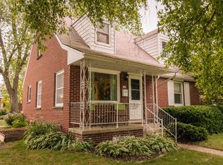 317 N Story Pkwy, Milwaukee, WI 53208