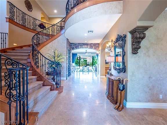 5th image of 769 Latina Ct