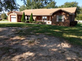 211 Beachwood Rd, Wetumpka, AL 36092
