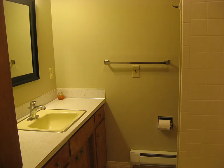 1825 S 310th St #6 — Photo 7