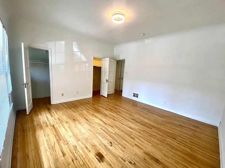 8570 W Olympic Blvd #8570 — Photo 17