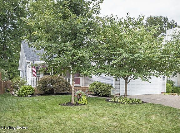 421 Wisteria Ave-1001