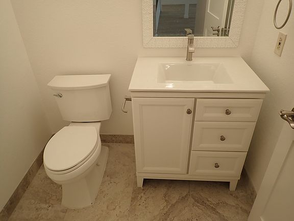5th image of 2454 N Millstream Ln
