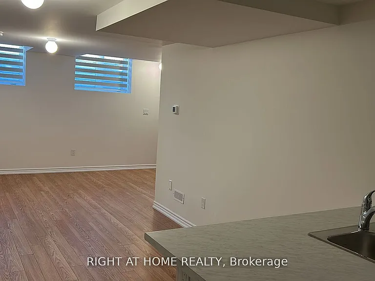 27 Lincoln Dr #BASEMENT — Photo 6