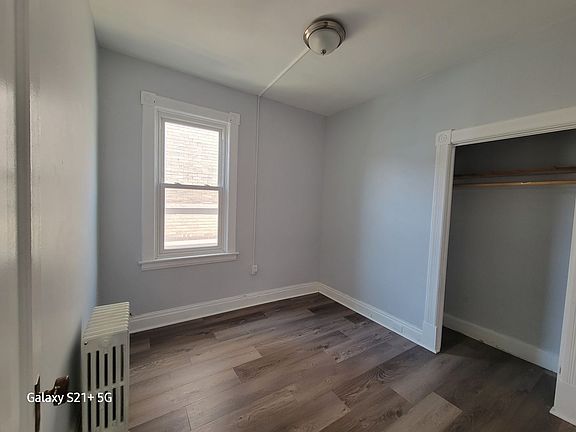 4th image of 1324 1st Ave Unit 2