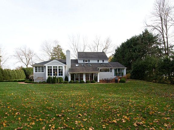 4th image of 205 Dwyer Ln