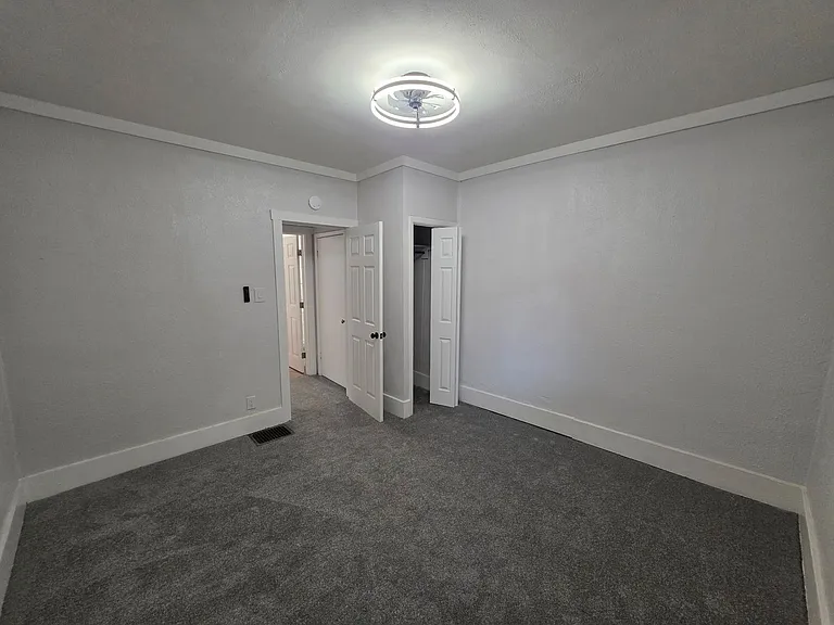 1600 Woodmont Ave — Photo 4