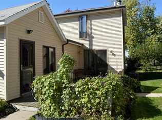 402 N Madison St, Hebron, IN 46341