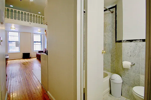 Rented by Bohemia Realty Group | media 29