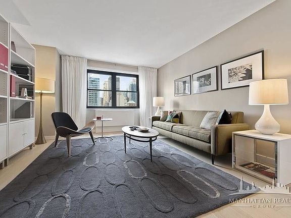2nd image of 222 E 39th St APT 8B