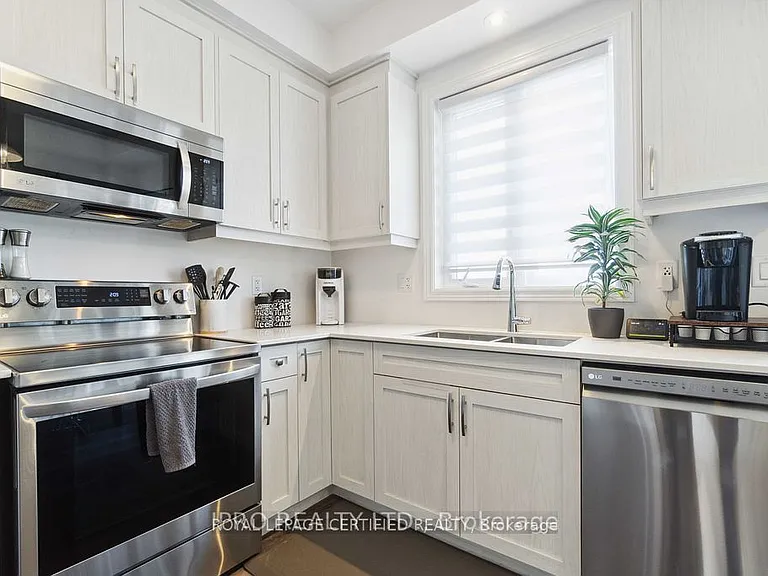 575 Woodward Ave #33 — Photo 12