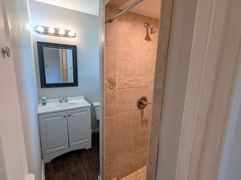 4800 Dunlap Dr — Photo 16