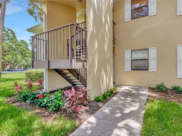 3001 58th Ave S APT 104, Saint Petersburg, FL 33712