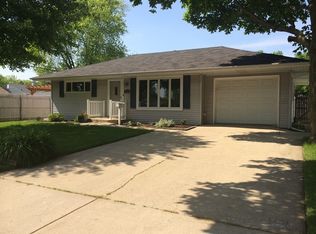 1409 Lemorr Ave, Joliet, IL 60435