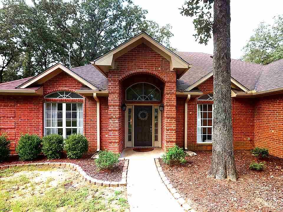 1st image of 277 Wooded Hills Dr