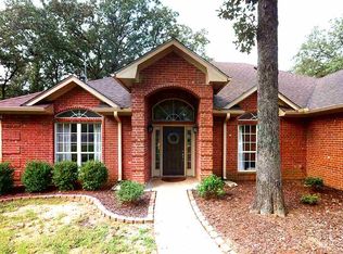 277 Wooded Hills Dr, Powderly, TX 75473