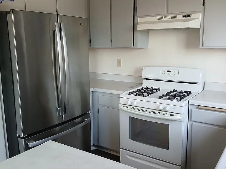3707 Harris St #2 — Photo 4