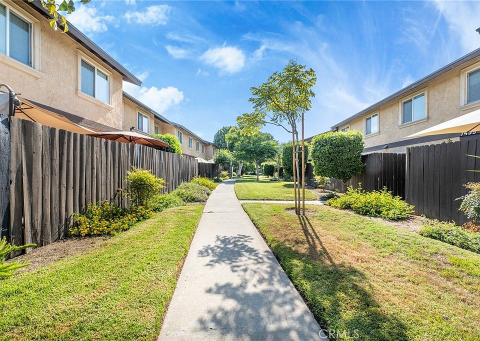 1st image of 7435 Shadyglade Ave Unit 2