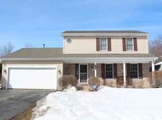 2716 Sterling Ct, Elgin, IL 60124