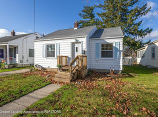 2710 Marion Ave, Lansing, MI 48910