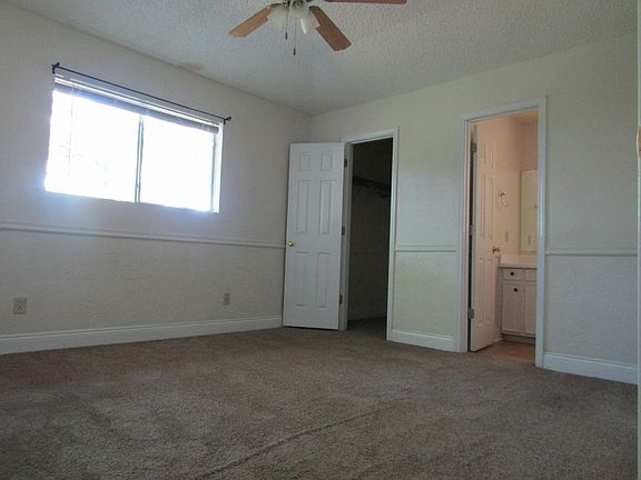 5th image of 8518 Lynwood Ln