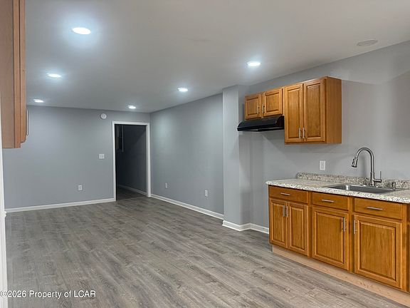 5th image of 113 W Blaine St