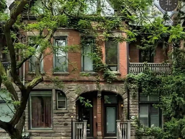 118 Shuter St, Toronto, ON M5A 1V8