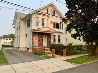 60 Auburn St #1, Medford, MA 02155
