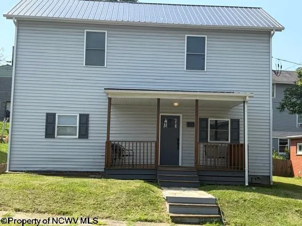 707 Gaston Ave, Fairmont, WV 26554