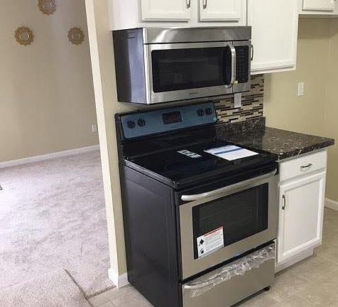 5th image of 20586 Williamsburg Ct #214A