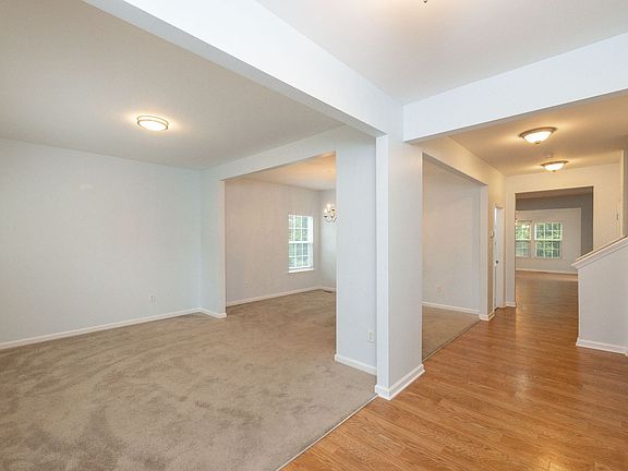 5th image of 6600 Arbor Meadows Dr